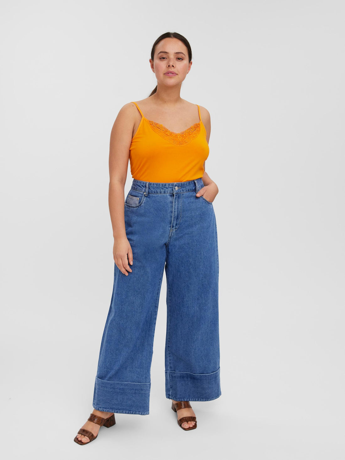 VmKathy Wide Fold Up Jeans-Pluspige