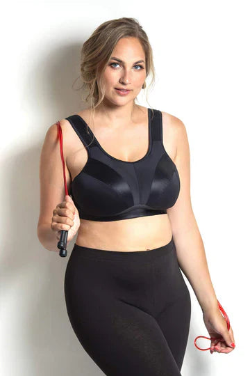 Svedtransporterende træningstøj til kurvede kvinder