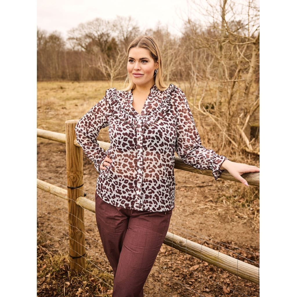 Plus size skjorte