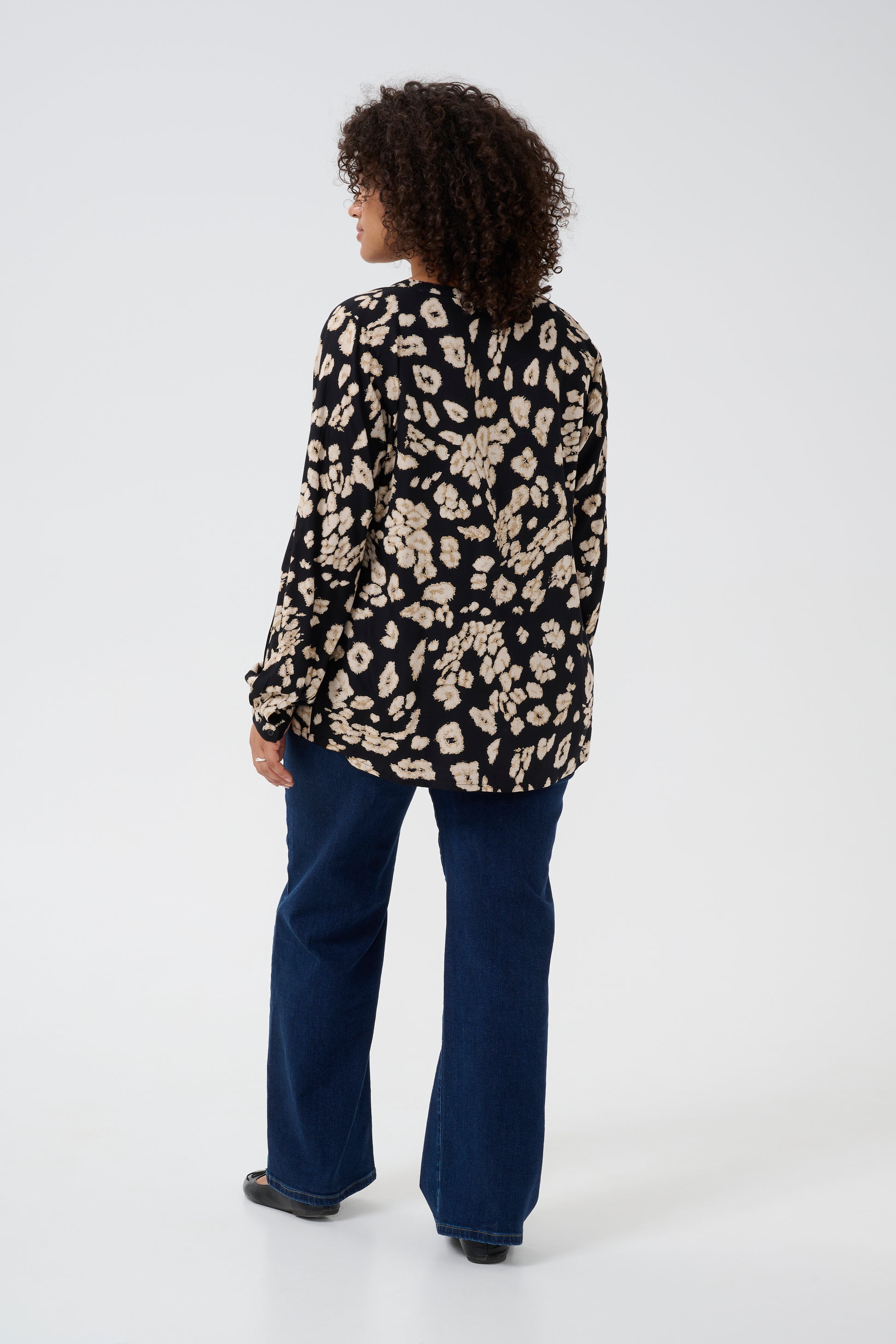 KCbella Blouse