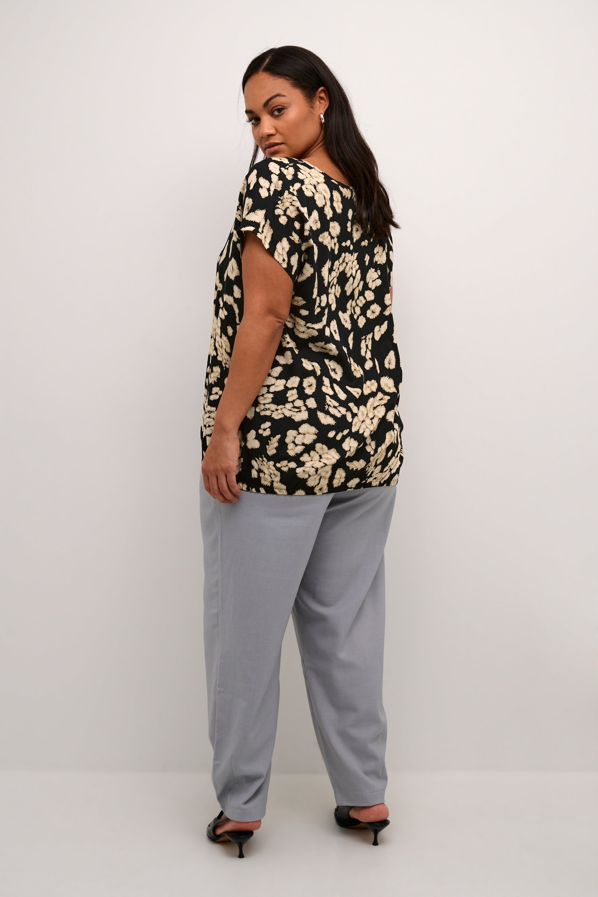 KCbella Stanley Blouse