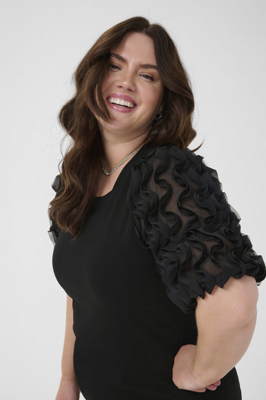 KClucinda - Bluse med volangerm