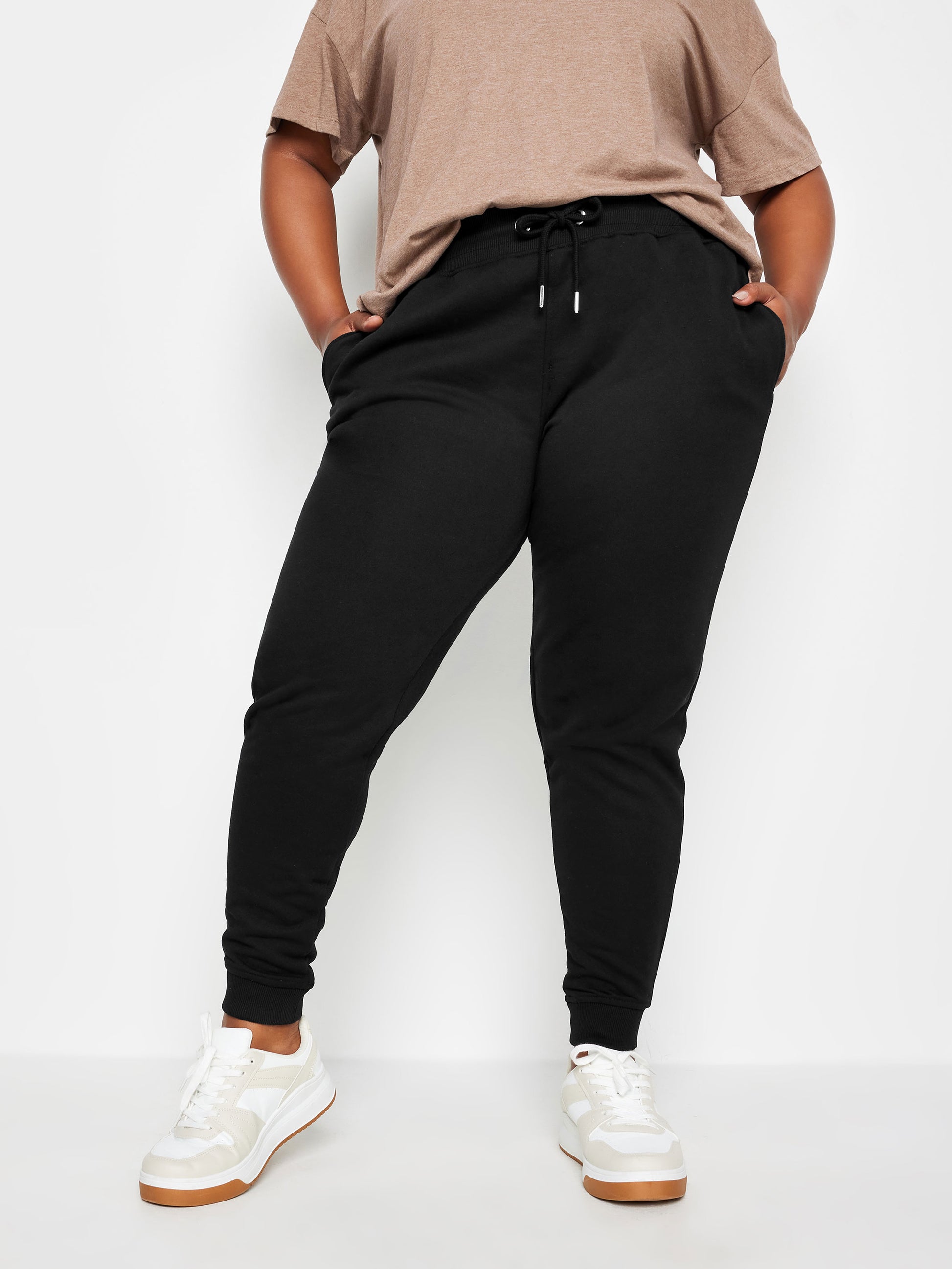 YoBASIC CUFFED JOGGER BLACK