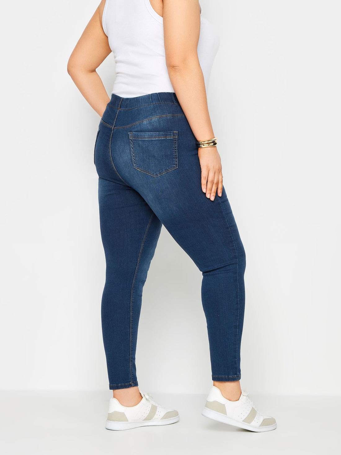 YoJENNY 28 JEGGING. MID BLUE