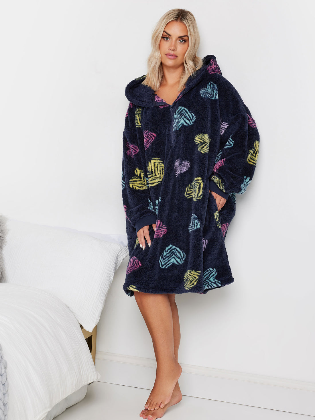 YoANIMAL HEART BLANKET HOODIE