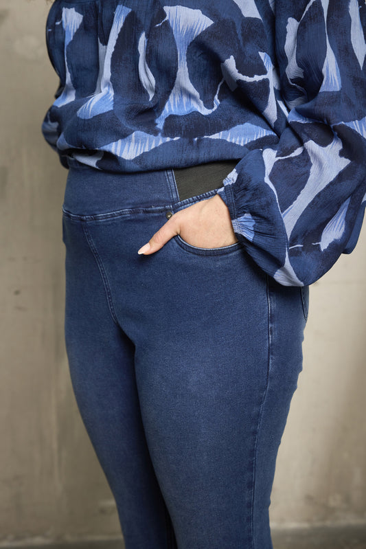 ZhGrove 05 - Dongeribukse