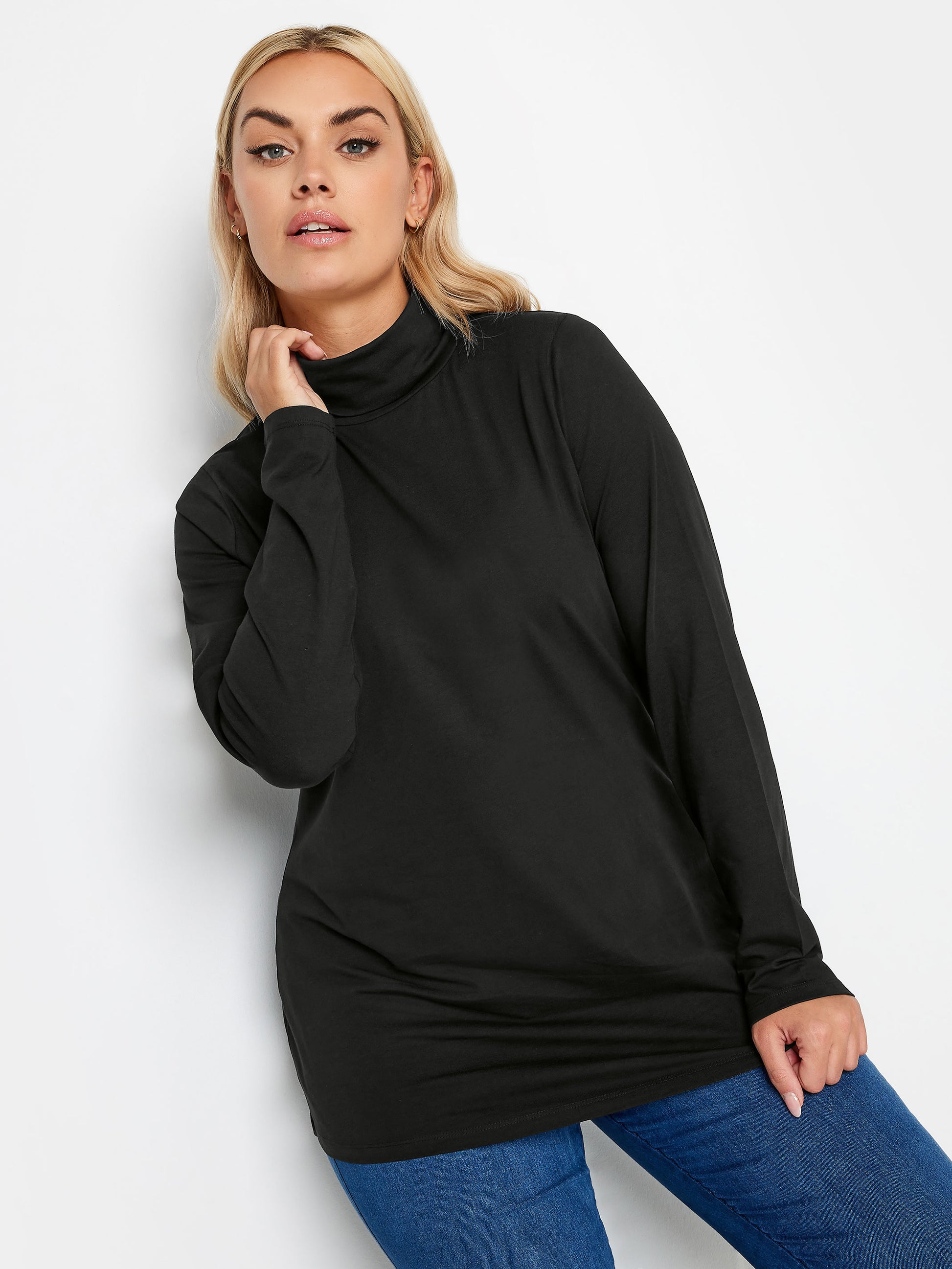 YoLS TURTLE NECK TOP BLACK