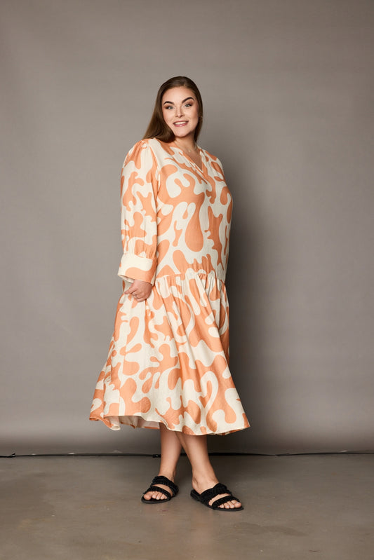 OxLong 62917 - Kjole med V-hals