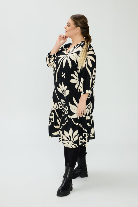 OxDress - Kjole med 3/4 ærmer