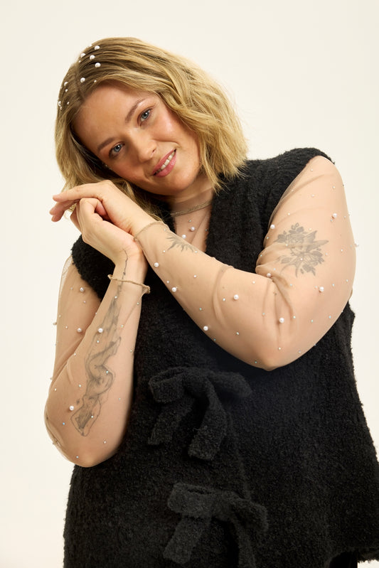 AnUtara 362 - Strik Vest