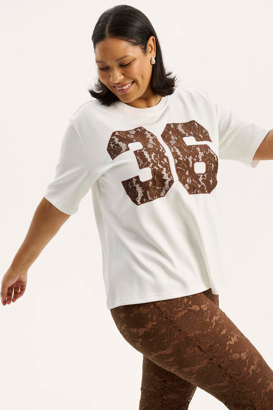 AnUlva 483 - T-shirt PREORDER LEV. UGE 33 - DERFOR IKKE NEDSAT