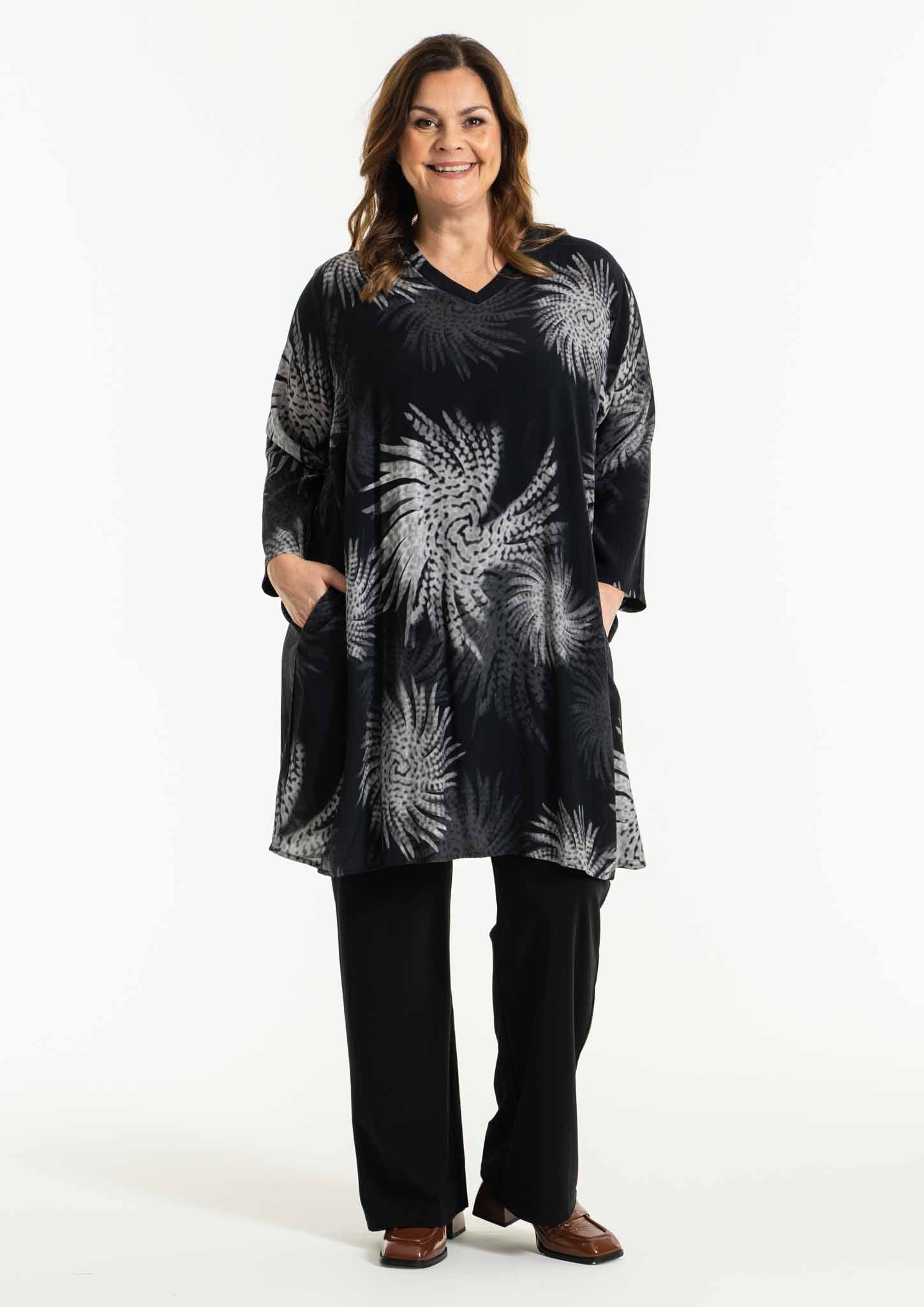 GoMeta Tunic