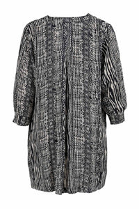 GoMeta Tunic