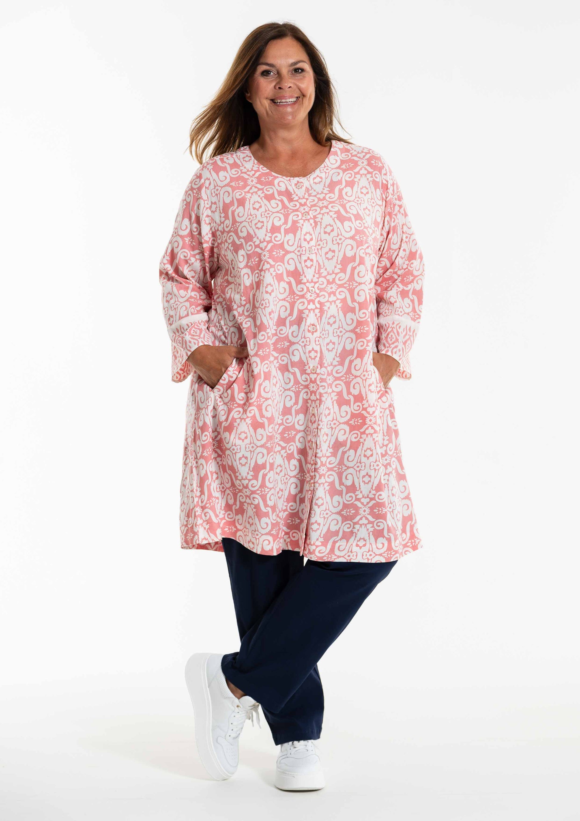 GoBlanche Tunic