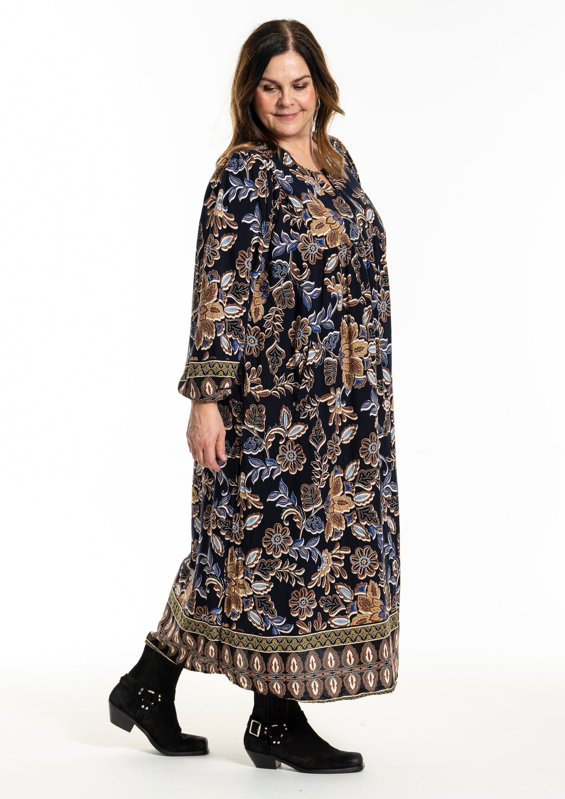 GoBetine Dress