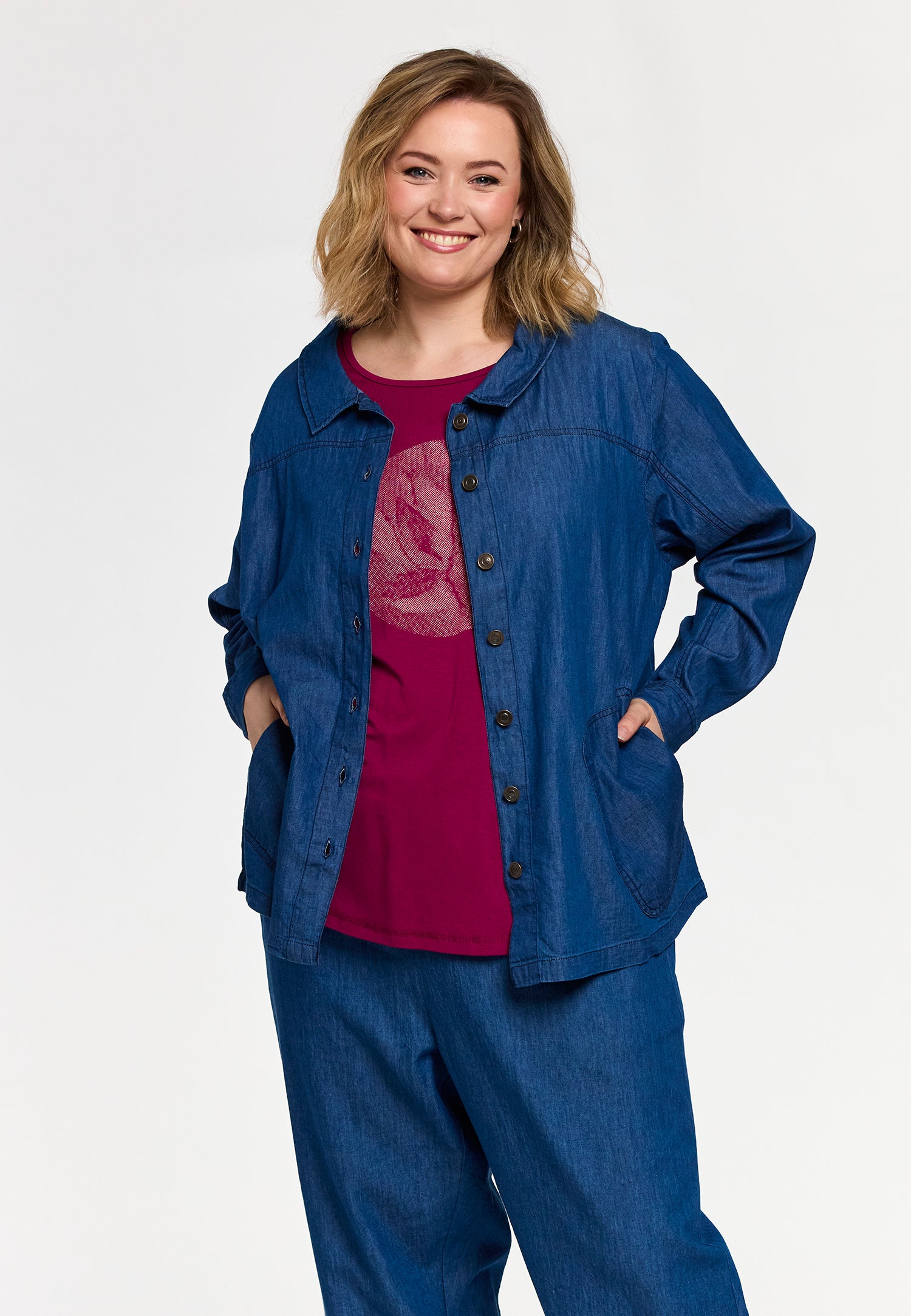 Blå plus size skjorte