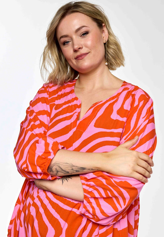 GoLea - Pink / Orange Kjole