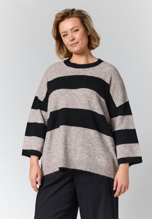GoFenja - Strikket Bluse med Striber FJ