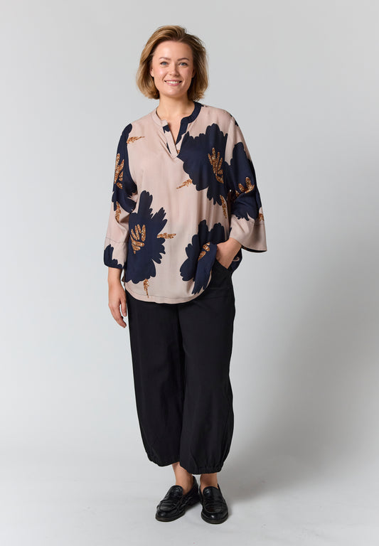 GoBillie - Blomstret Bluse