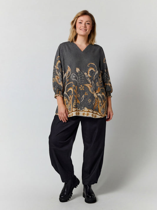 GoBeth - V-hals Bluse med Mønster