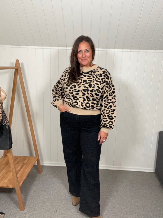 NmCharlott - Leopard Strik - Noos