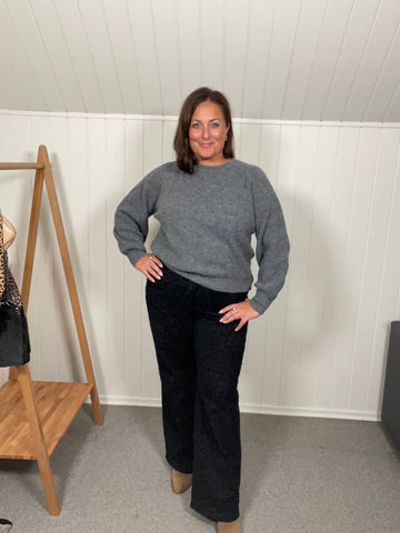 NmNola - Raglan Strikkegenser