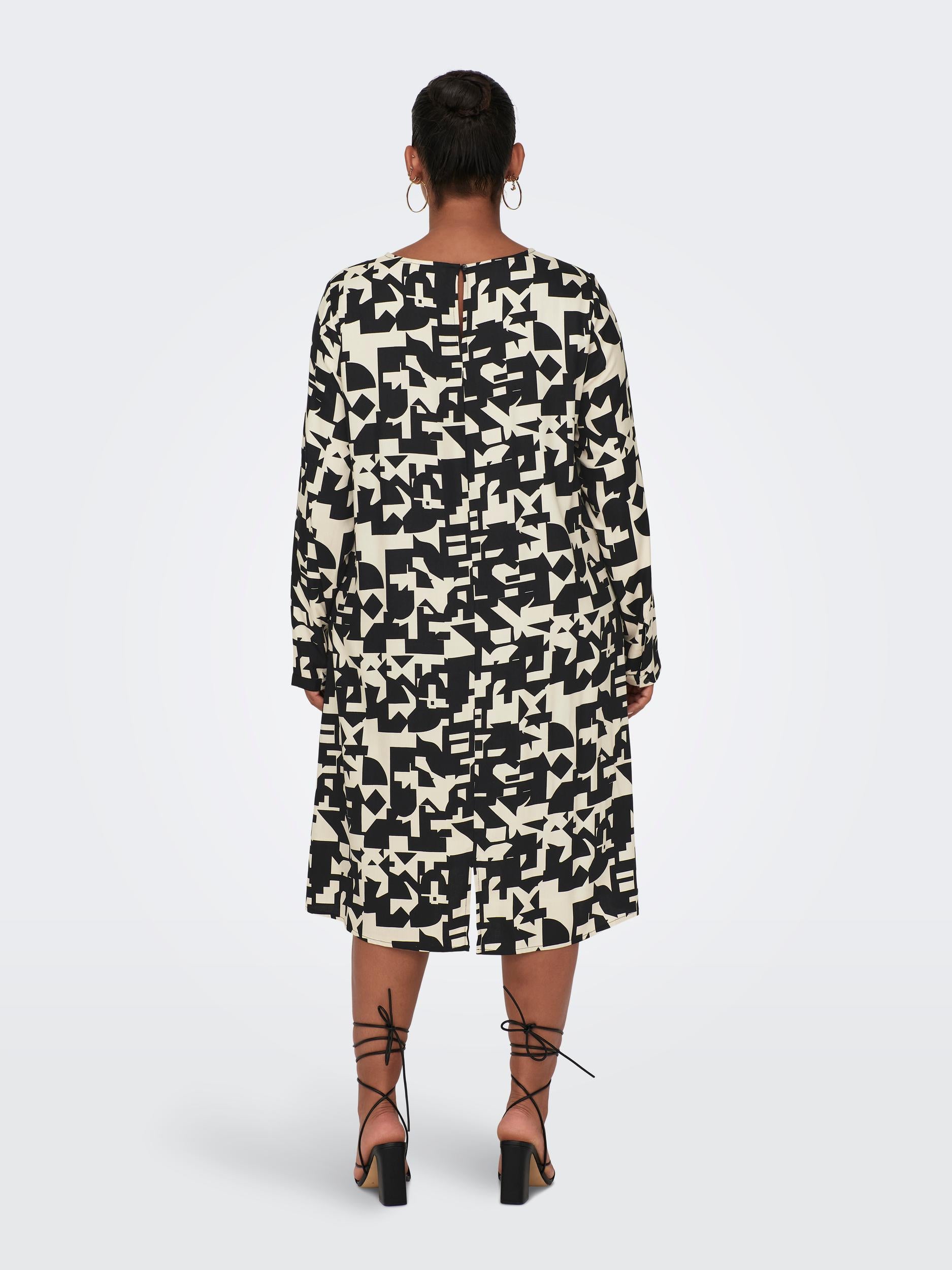 CARMANOLA LIFE L/S BLK DRESS AOP