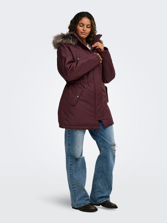 CarIrena - Parkas - Noos