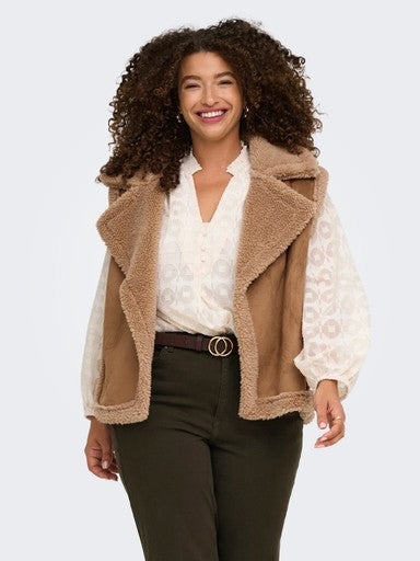 Only Carmakoma vest