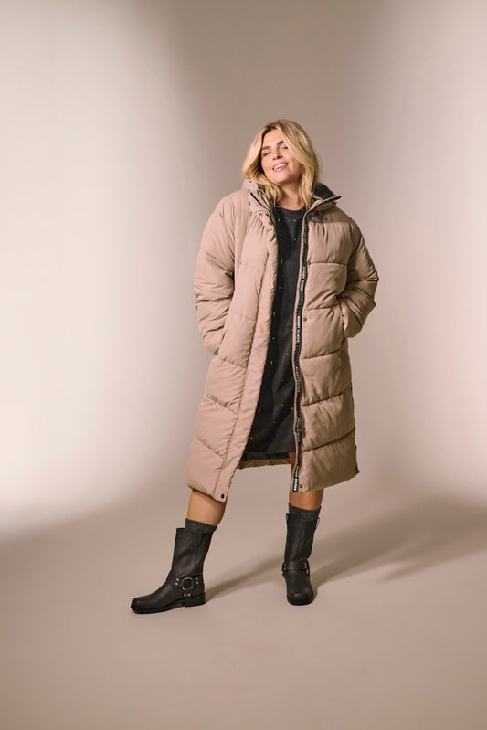 CarMaggi - Beige Puffer Jakke