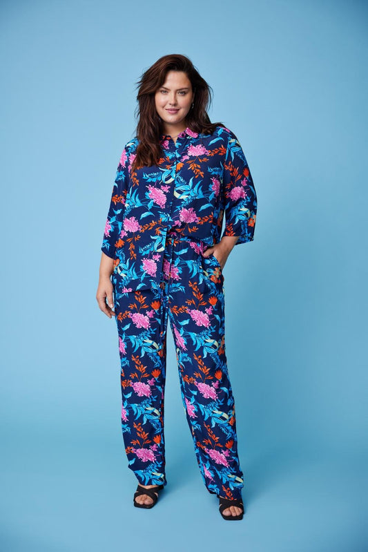 CARKYRA PALAZZO BUKSE