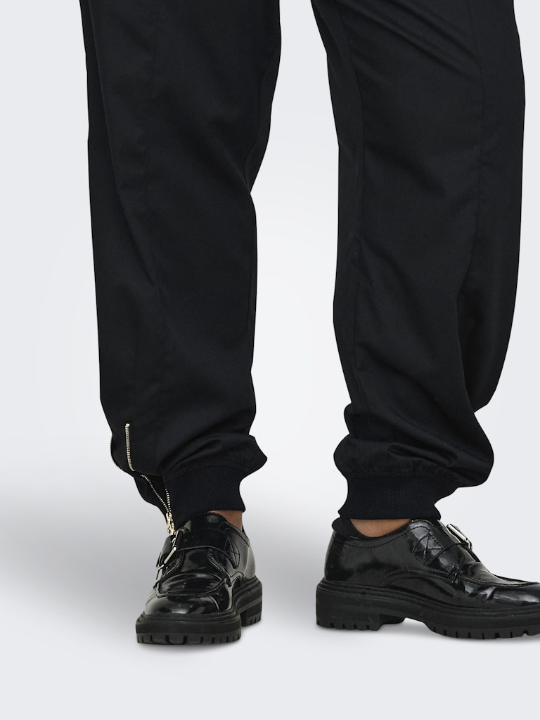 CARMELIA ZIP PANT