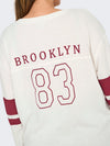 CAREMERY - V-hals Sweatshirt