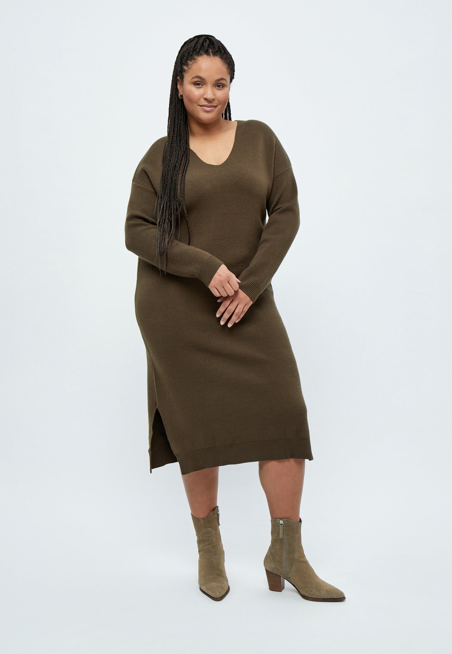 PeRosalia - Strikkjole med V-hals