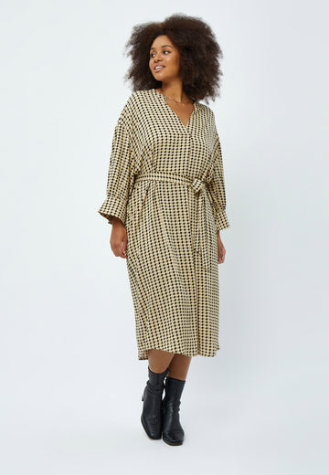 PeLykke Sabia - Kjole med Bælte