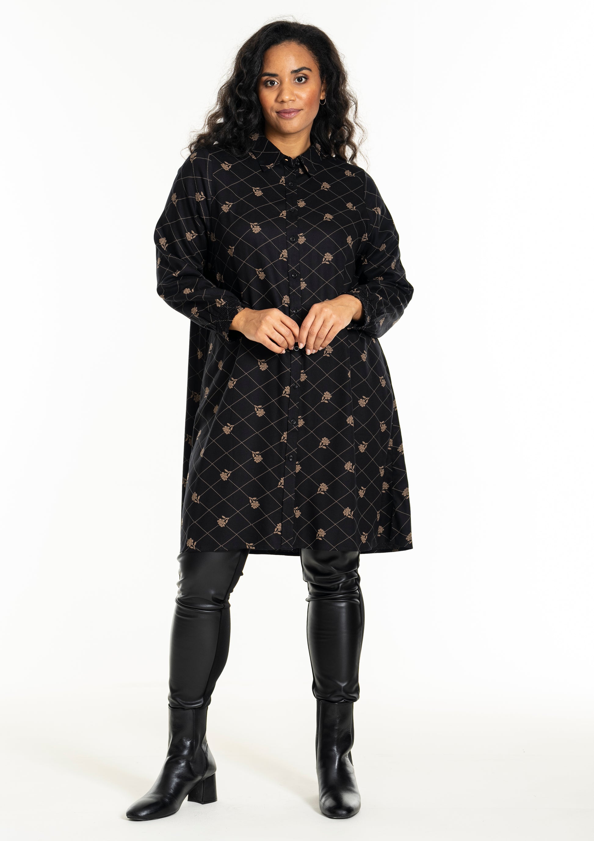 StEmilie Shirt Dress