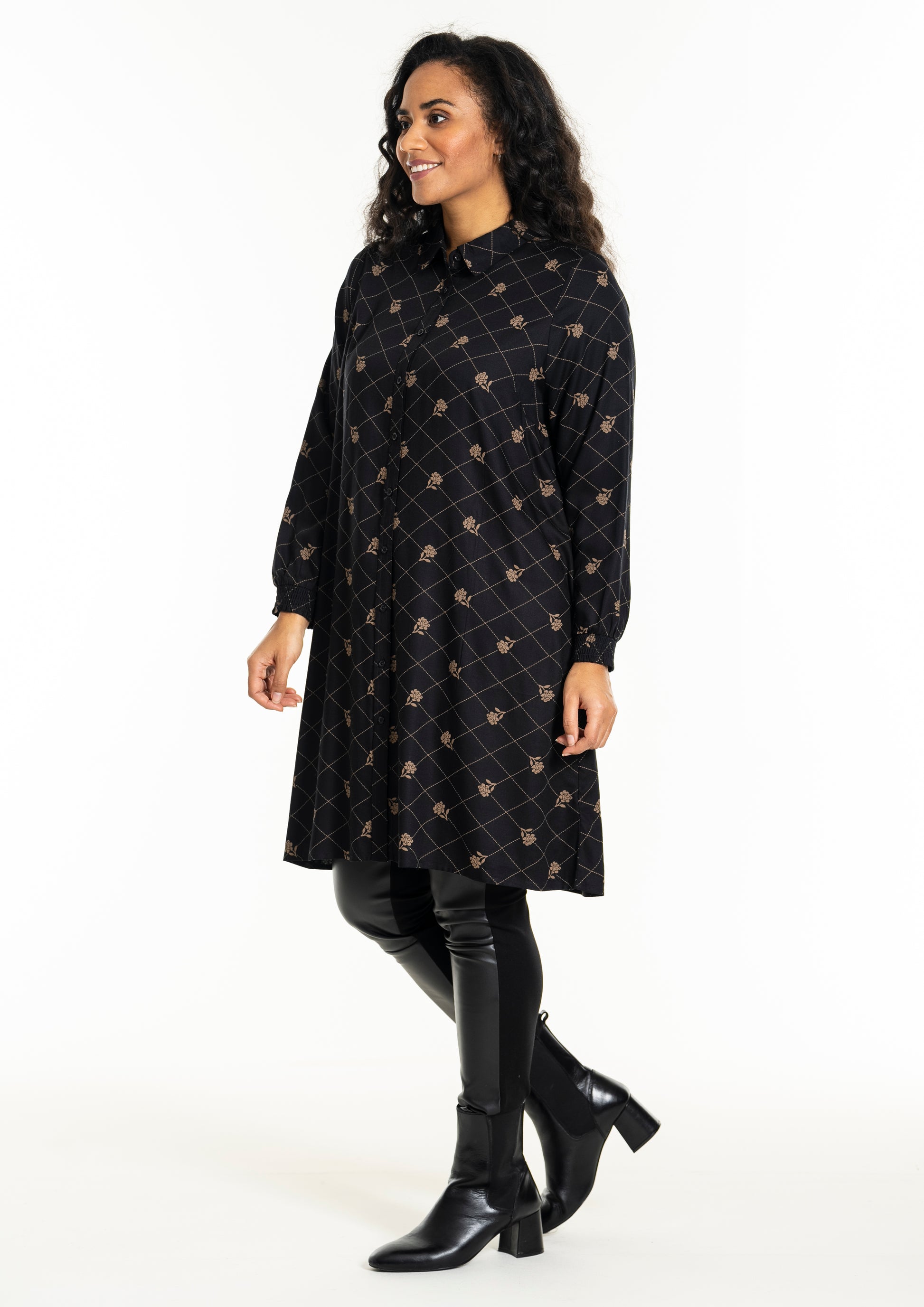 StEmilie Shirt Dress