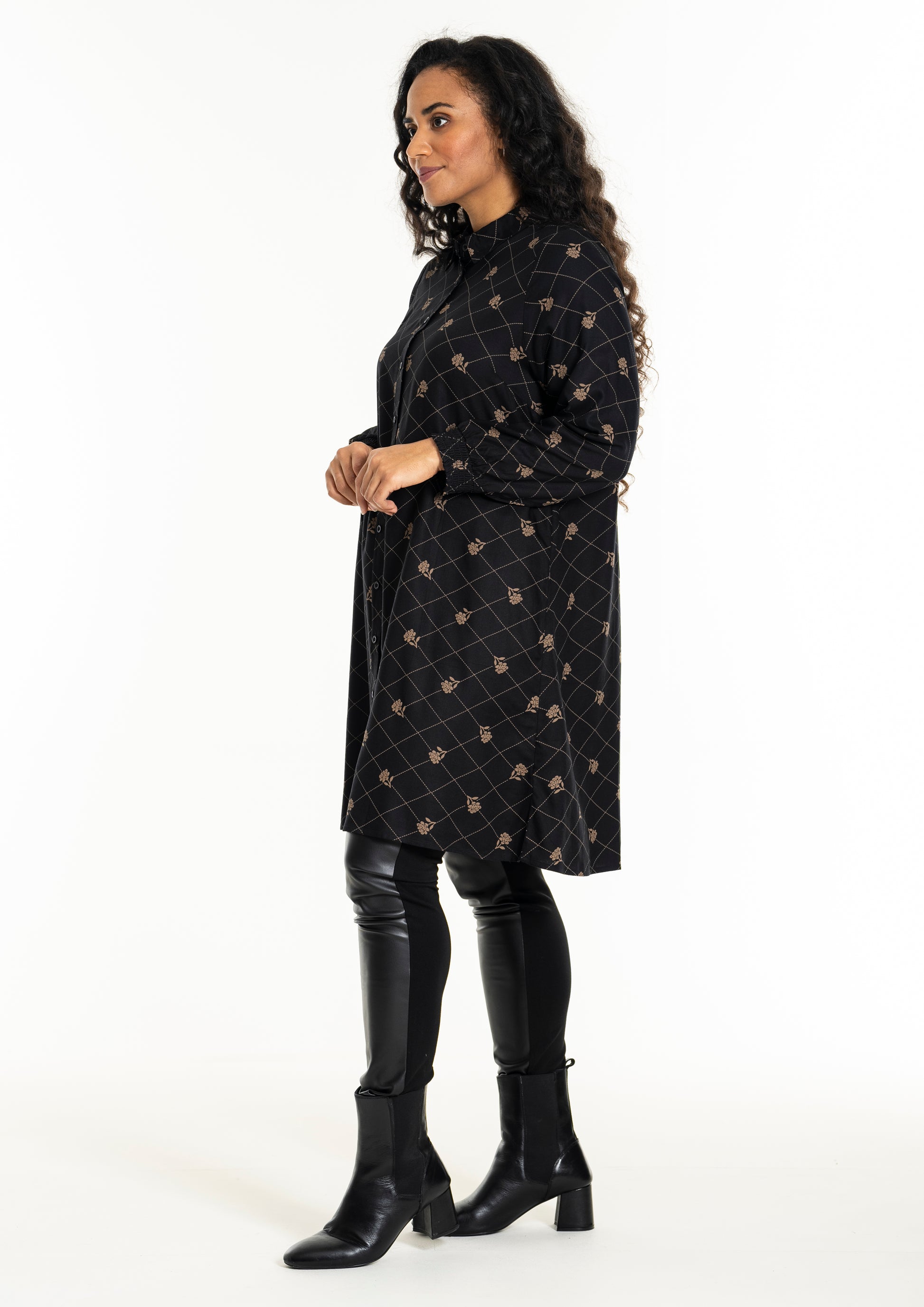 StEmilie Shirt Dress