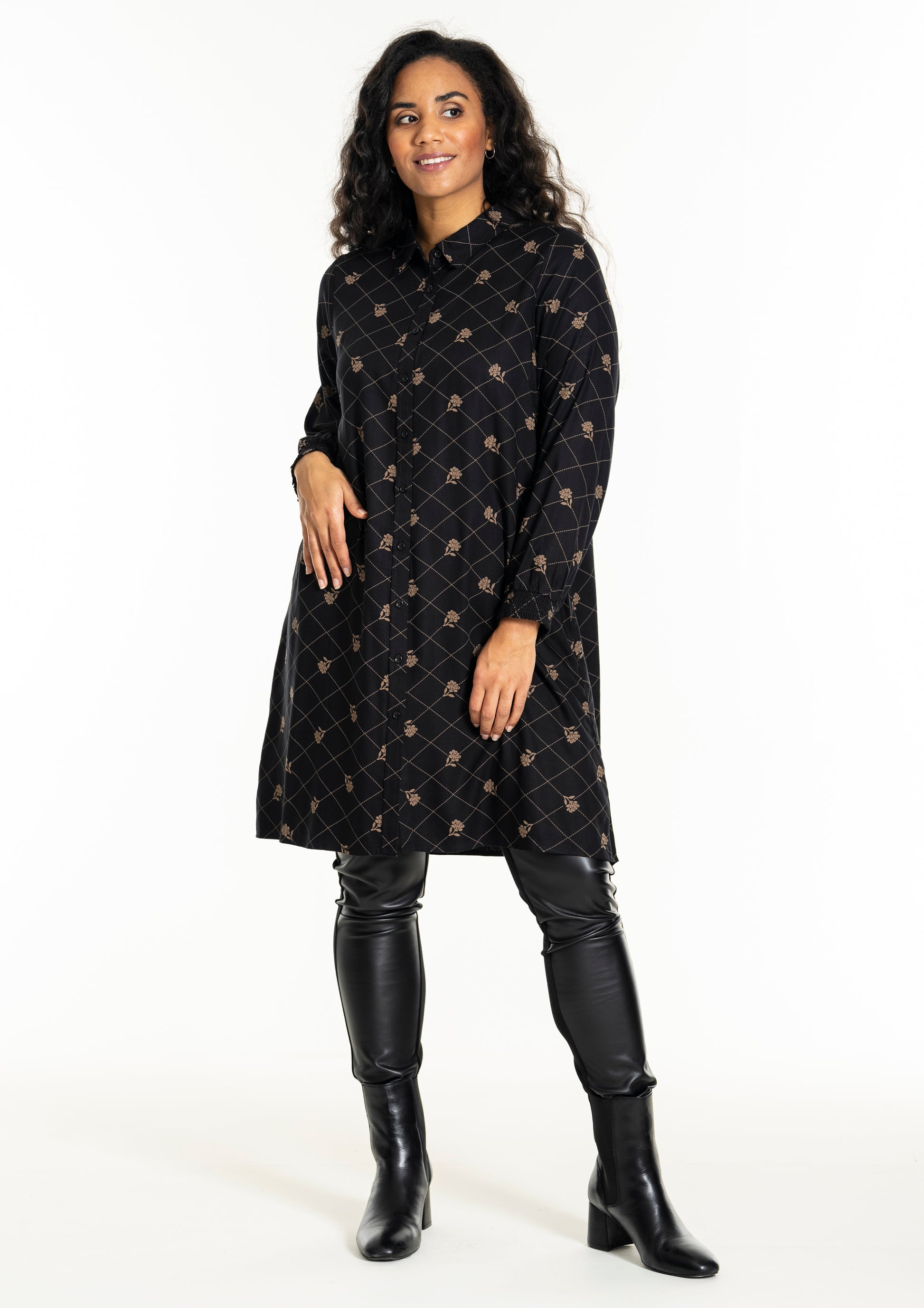 StEmilie Shirt Dress