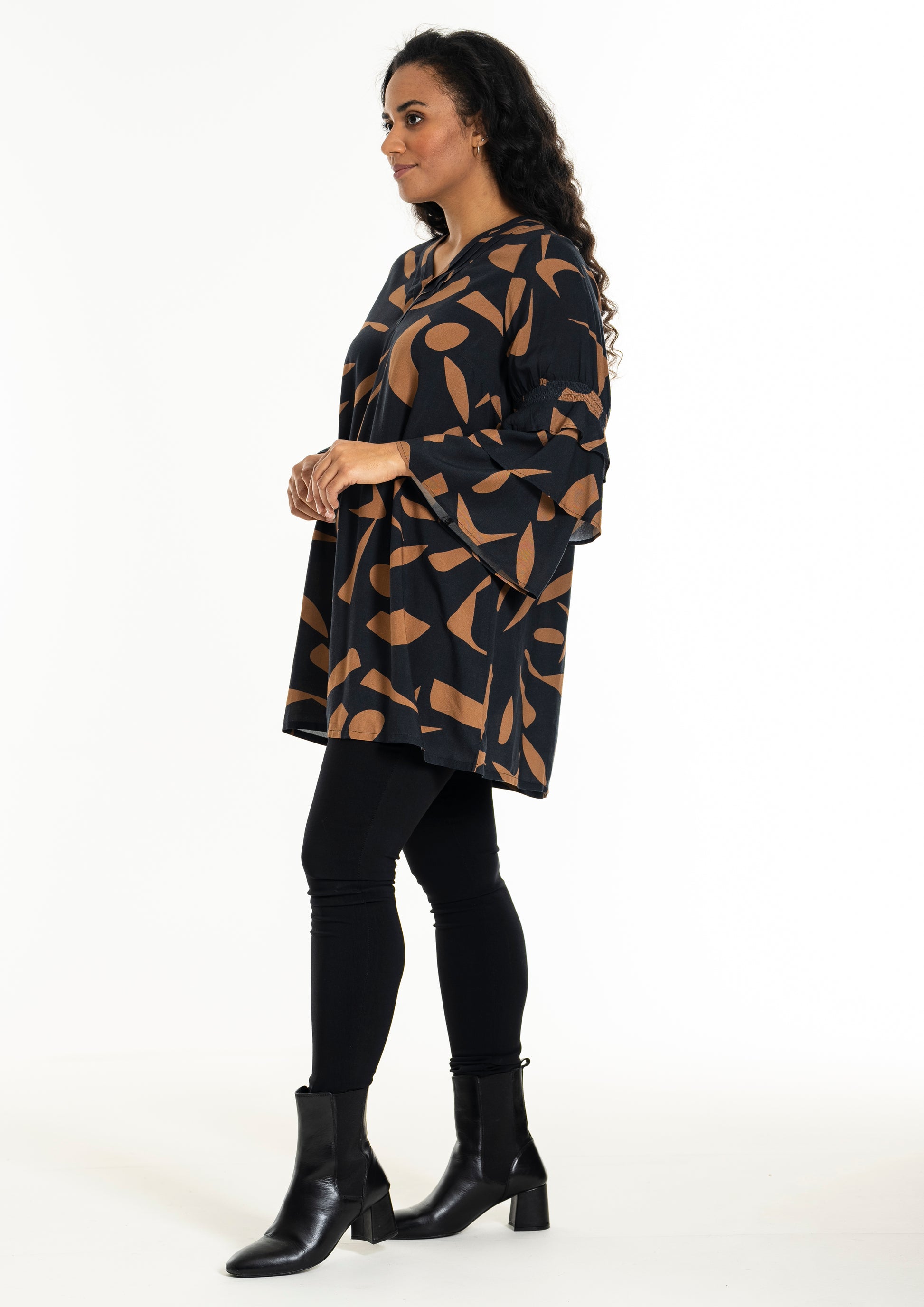 StGithe Tunic with Special Sleeve