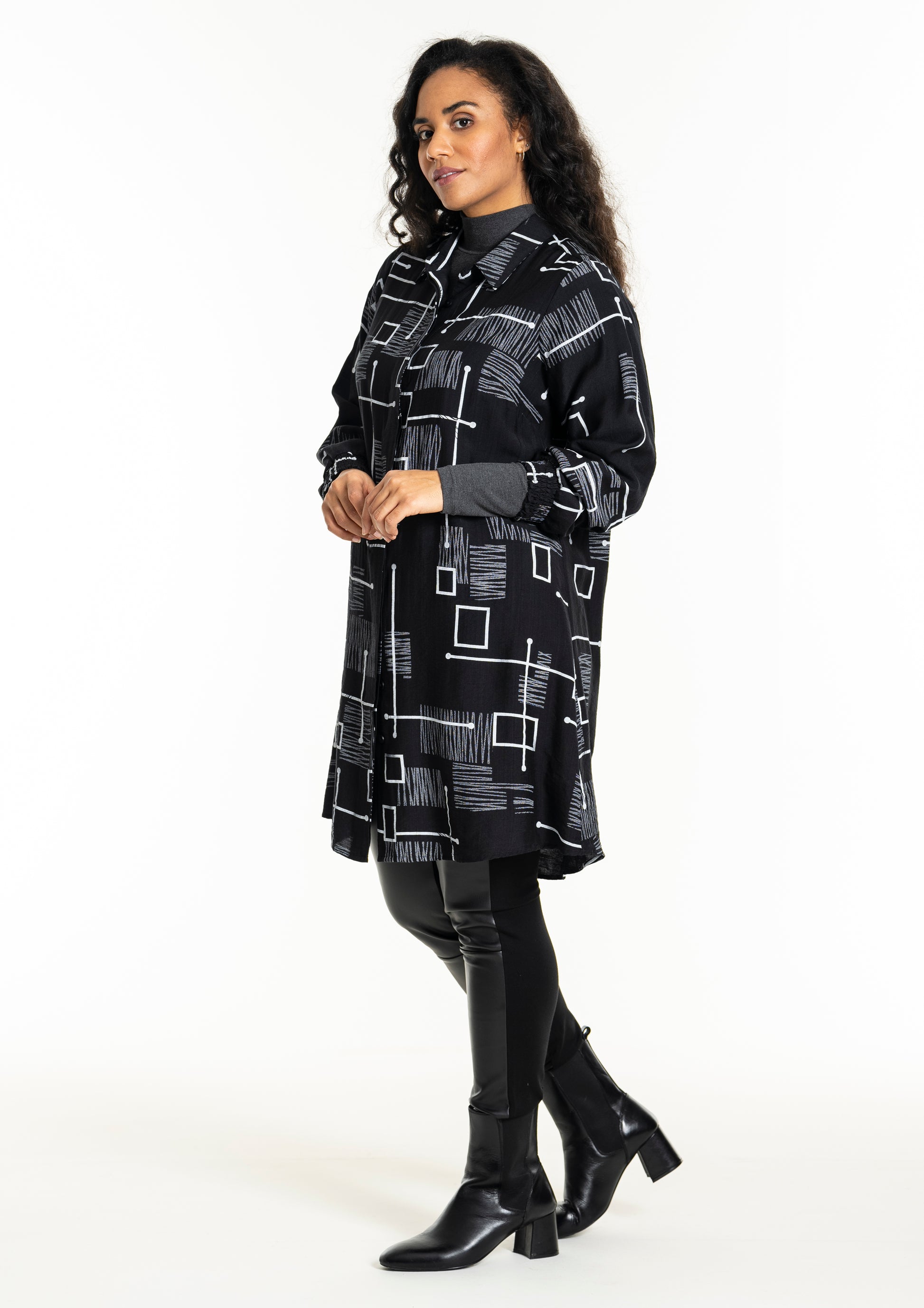 StEmilie Shirtdress