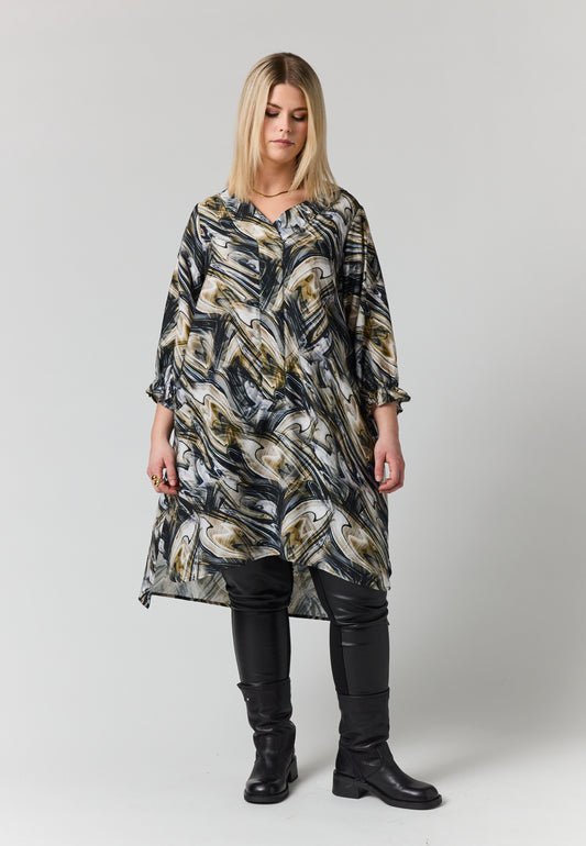 StElma - Tunika med Abstrakt Print
