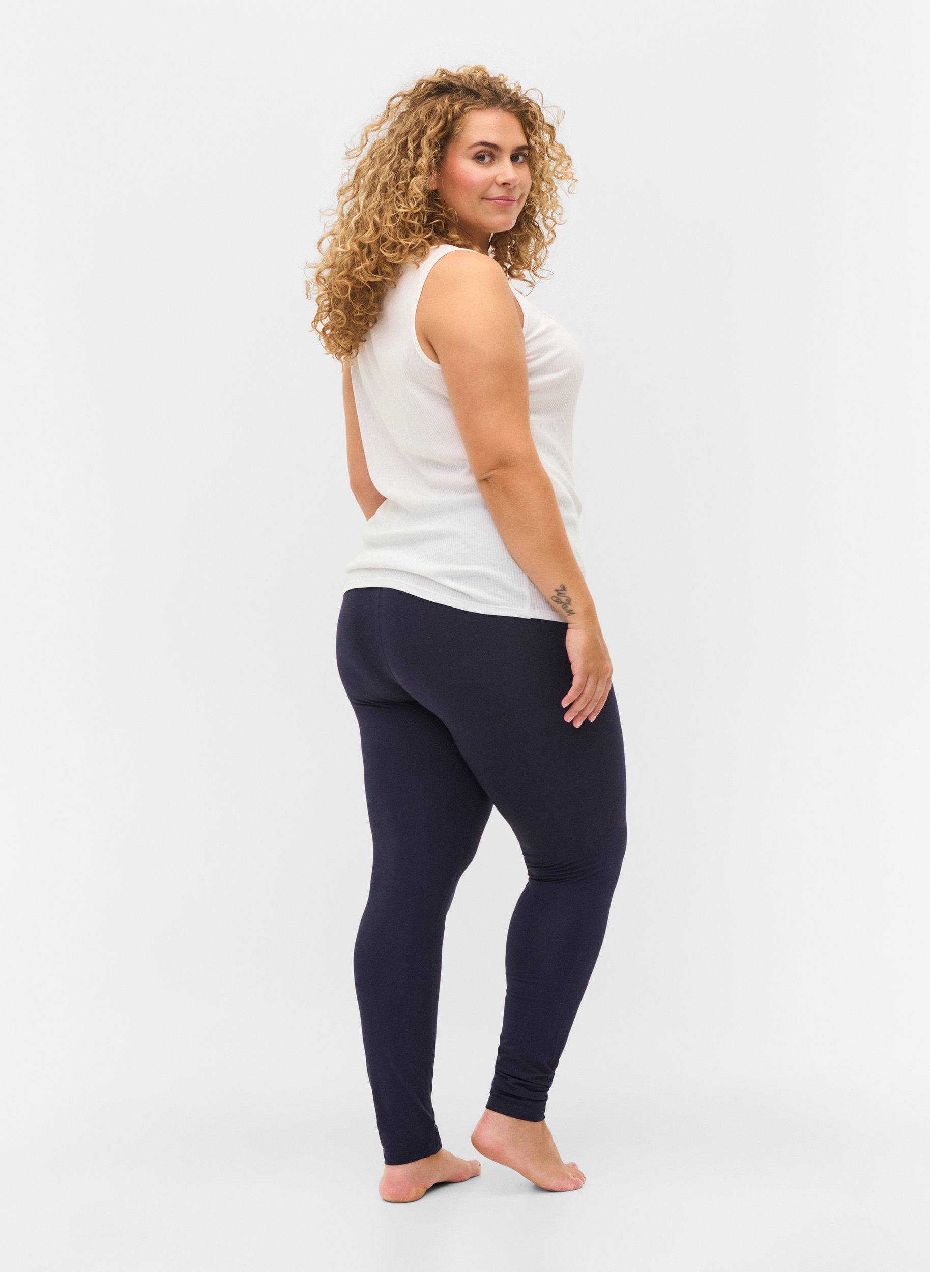 Basis leggings i viskose fra Zizzi - NOOS