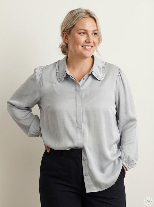 CpLUNETTA - Skjorte med rysjekrage