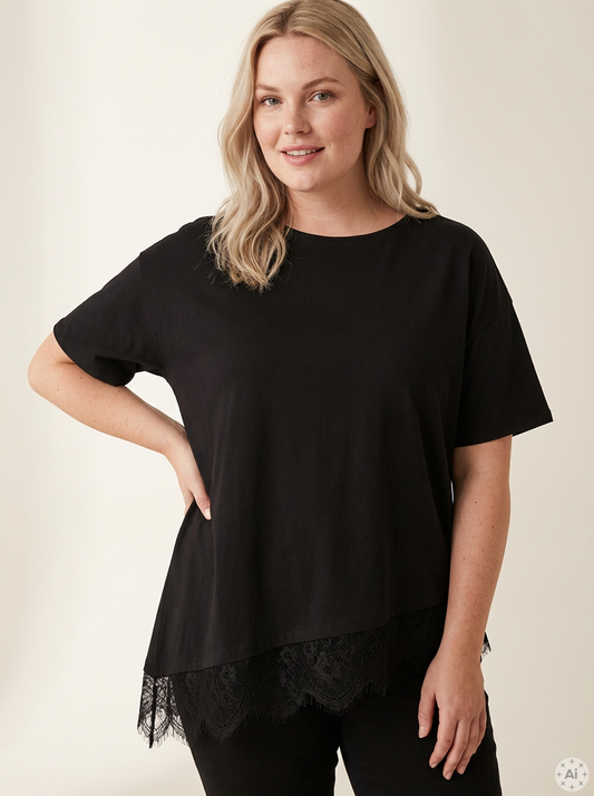 CarCast - Svart t-skjorte med blonde