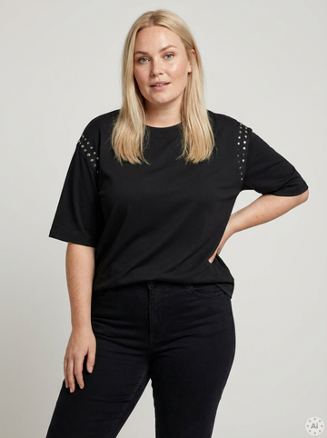 CarVala - T-shirt med Nitter