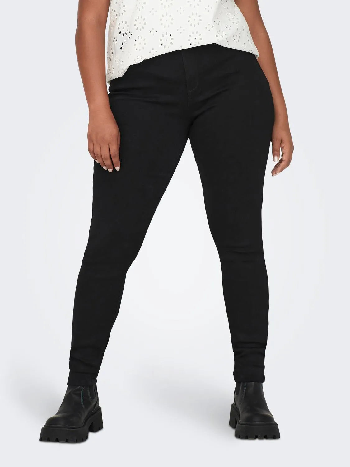 CarStorm Push Up HW Black Jeans NOOS