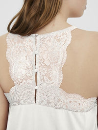 VmAna Lace Top