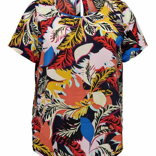 T-shirts i smarte prints fra Carmakoma!-Pluspige