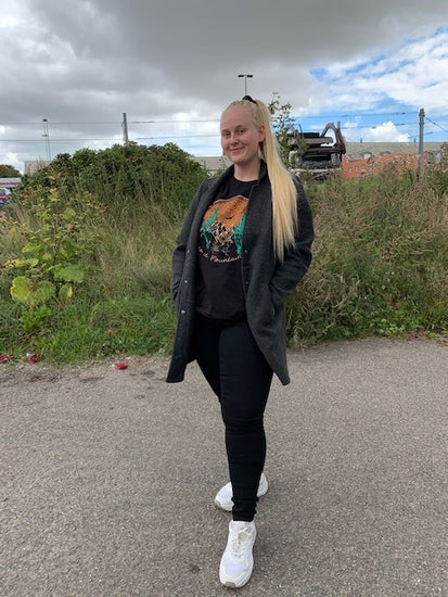 Jakke i lækker opkradset kvalitet fra Vero Moda Curve!-Pluspige